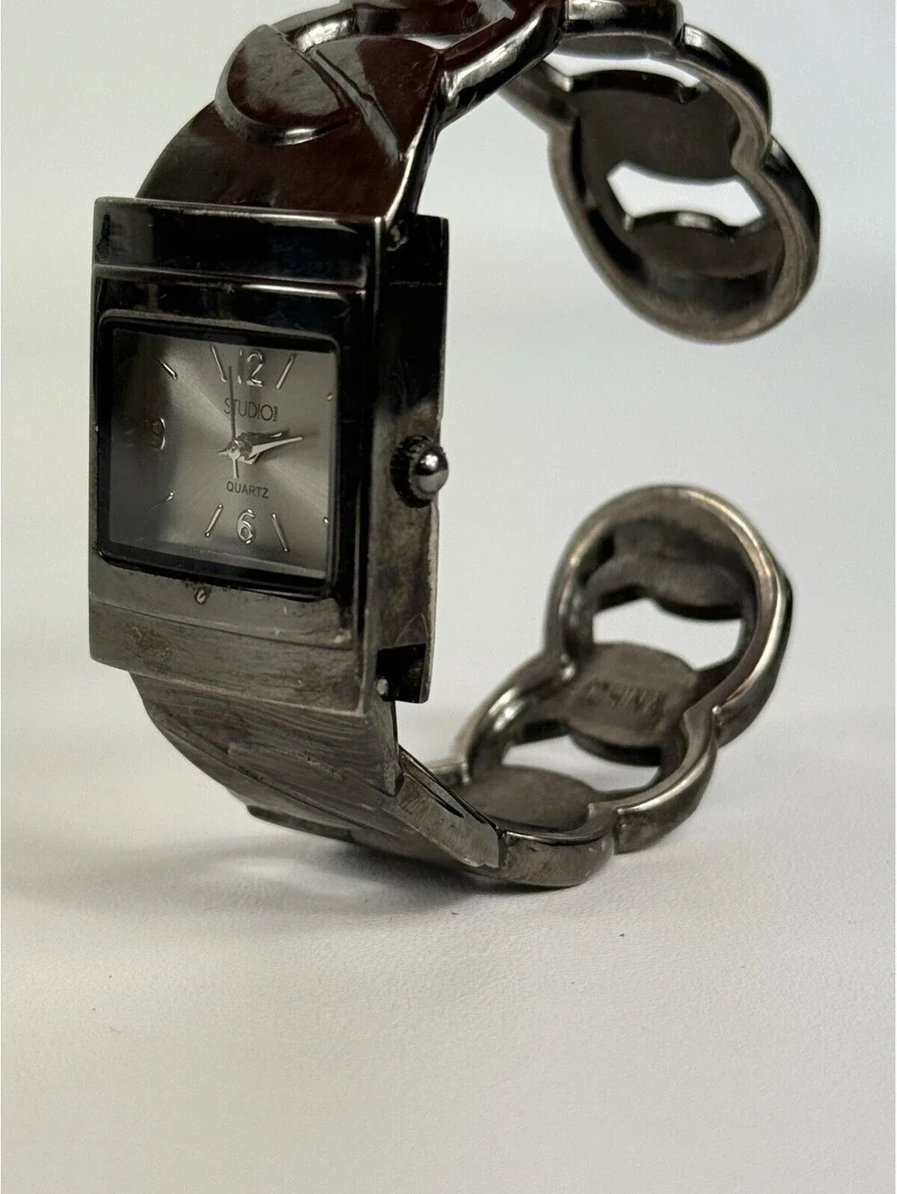 Women's STUDIO Time  Black Tone Quartz Adjustable Watch Sz. 5 3/4